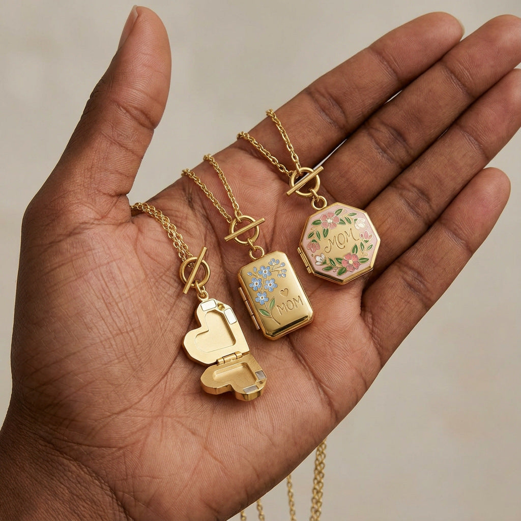 Mom Memory Locket Necklace – Gold Charm Chain | Perfect Mother’s Day Gift 💐